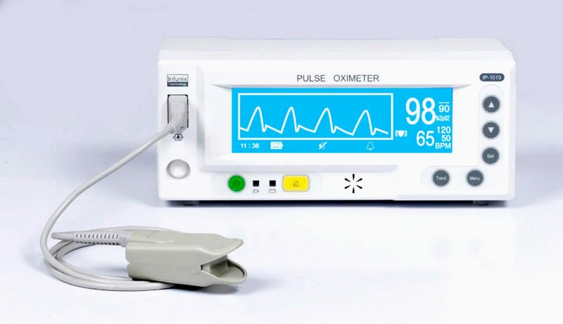Table top pulse oximeter